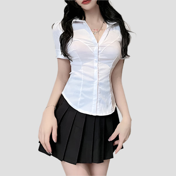 Fitted Short-Sleeve Button-Up Blouses